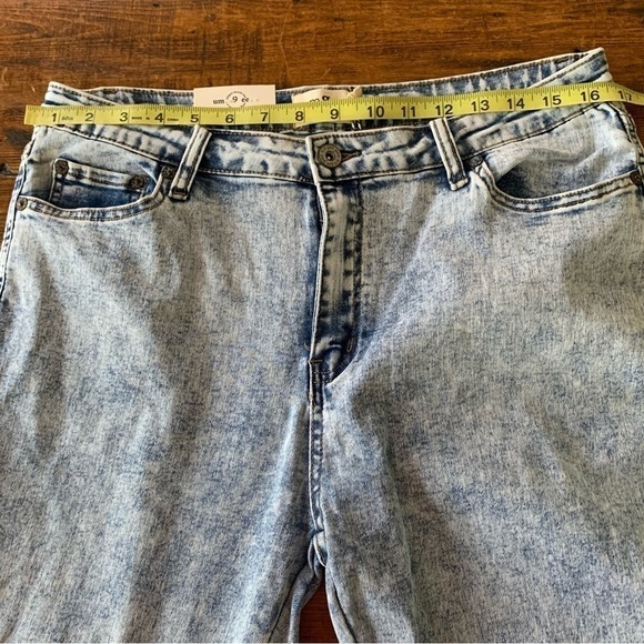 Umgee Acid Washed Distressed Knee Frayed Hem Jeans Sz 6 - Picture 7 of 9